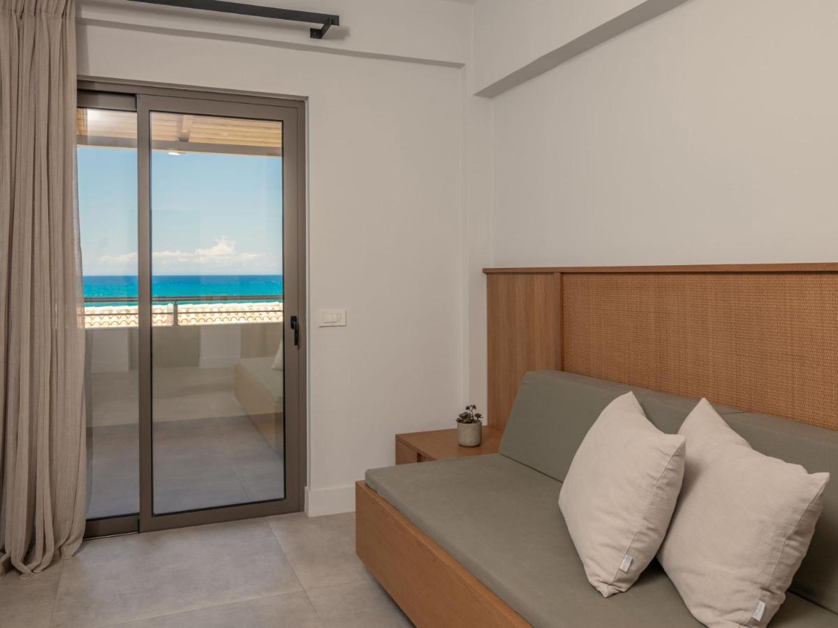 Paradise Elegant Apartments - Perfect Escape On The Beach Alykes  Exterior photo